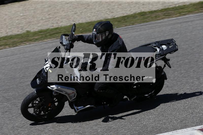 /15 22.05.2026  Plüss Moto Sport  Discover the Bike ADR /Gruppe gelb - Bike 2/72